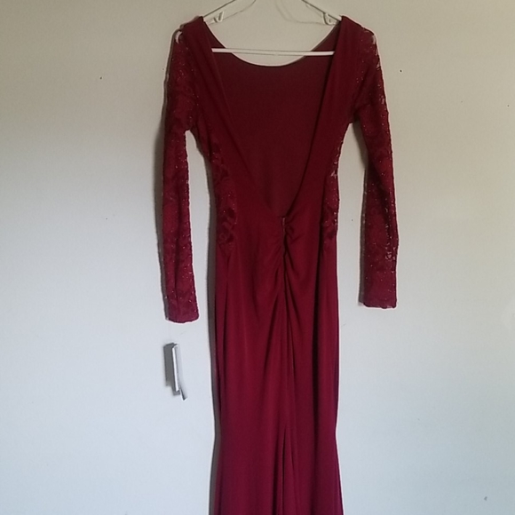 Sequin Heart Lace Long Length Formal Dress - Picture 4 of 8